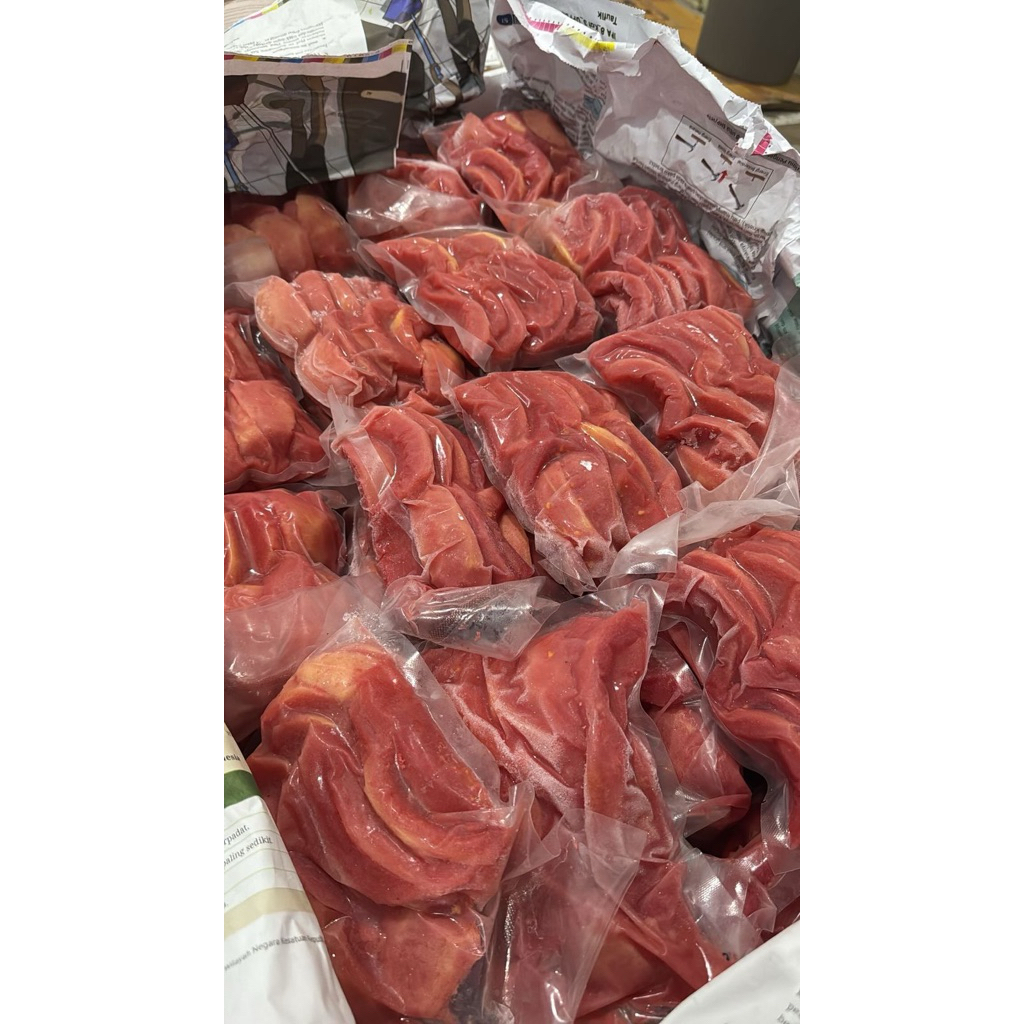 GUAVA / JAMBU MERAH / JAMBU MERAH FROZEN BIJI 500gr