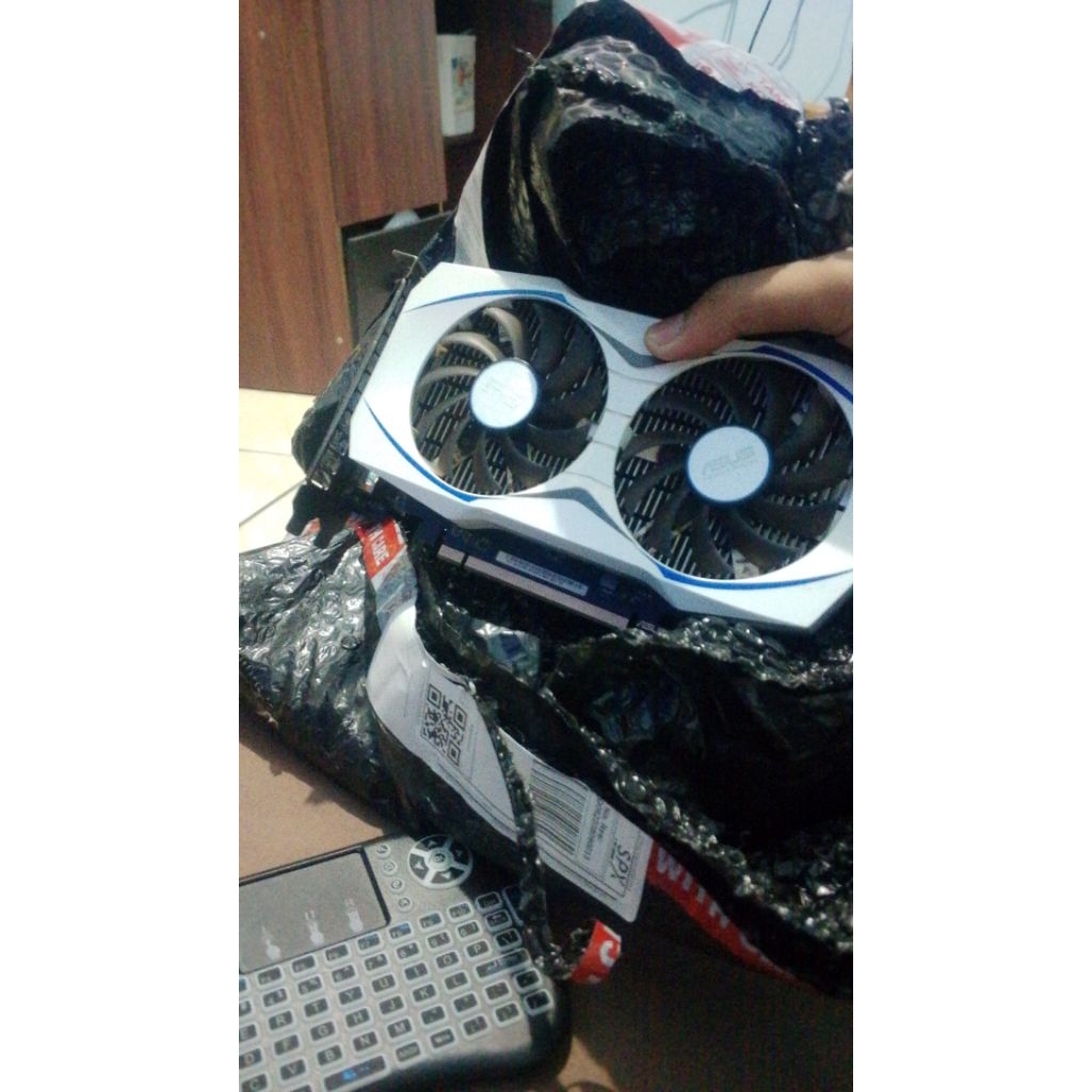 vga rx 460 vram 2gb non pin power