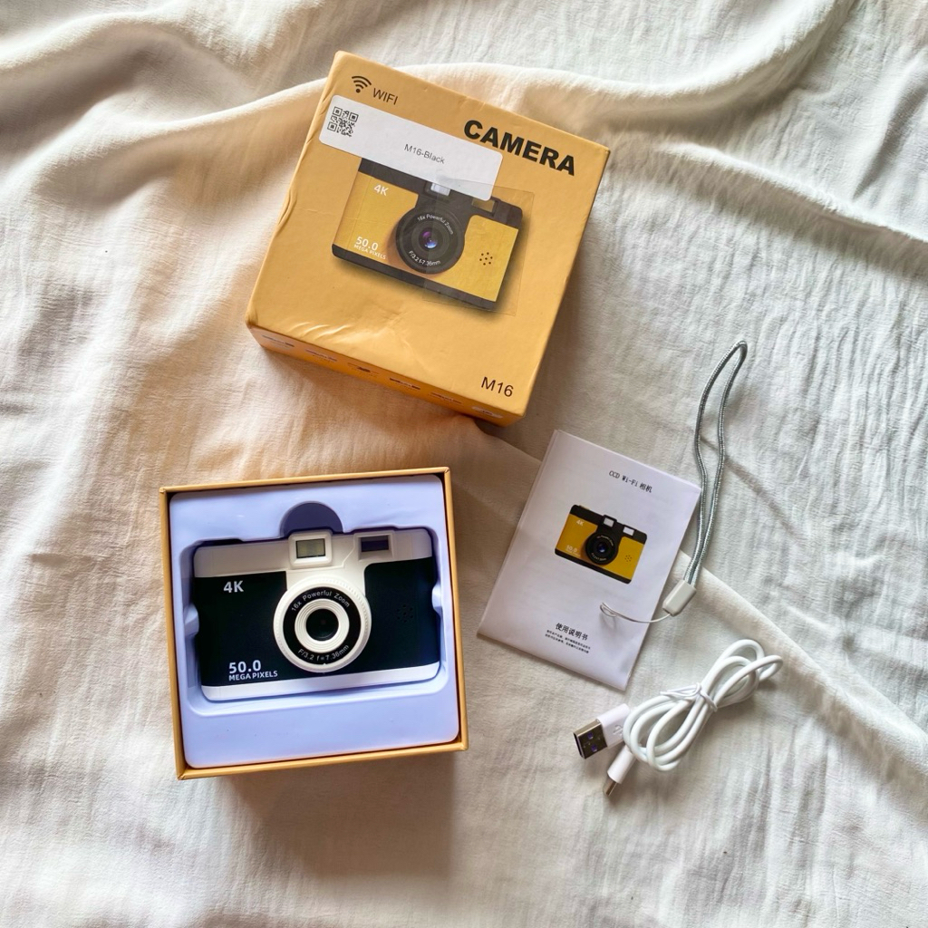PRELOVED KAMERA ANAK DIGTAL CAMERA
