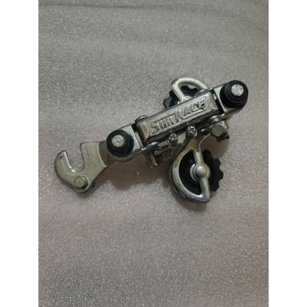 RD VINTAGE SUNRACE 7 SPEED 6 SPEED MODEL CHROME SHORT CAGE