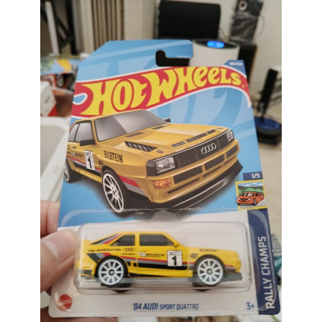 hotwheels 84 audi quattro sport.