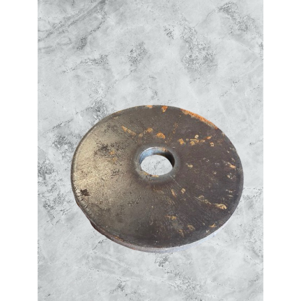 Besi plat bulat tebal 50mm diameter 110mm lobang 35mm