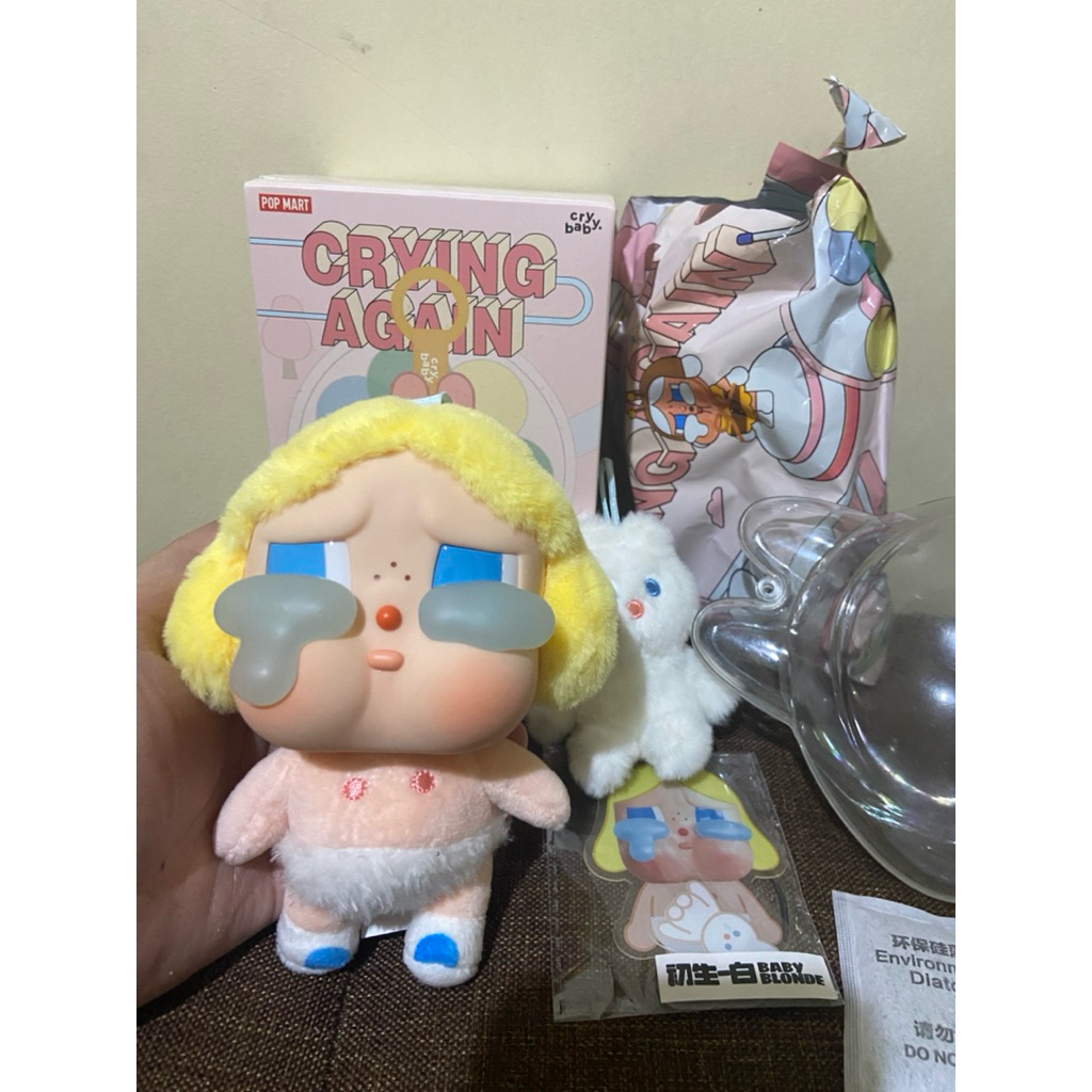 Pop mart CRY BABY Crying Again - Super Secret Blonde