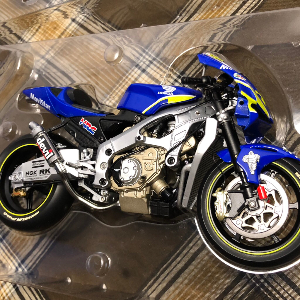 Diecast 1/12 Minichamps Honda RC211V Daijiro Kato MotoGP 2003