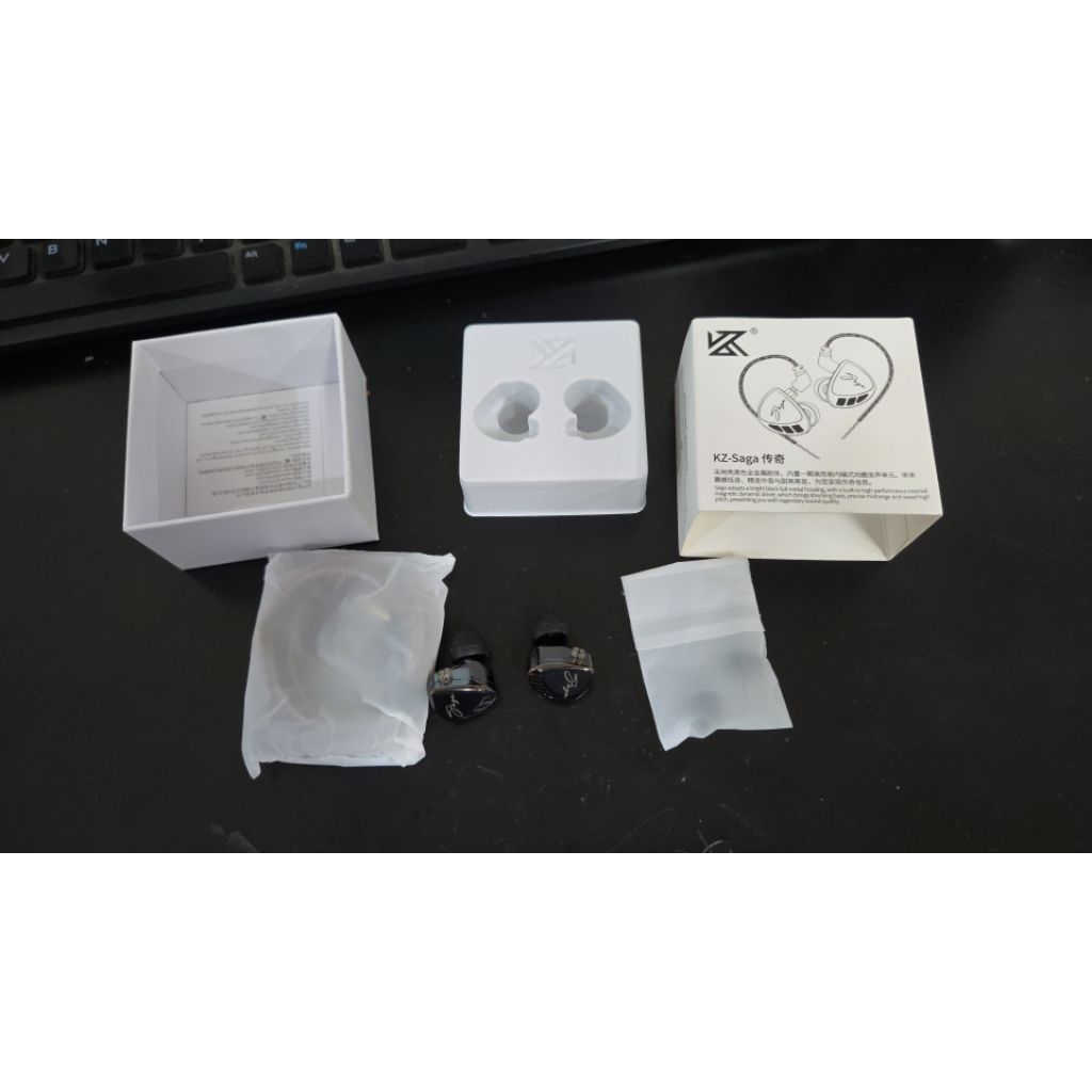 iem KZ SAGA bass improve version (MIC)