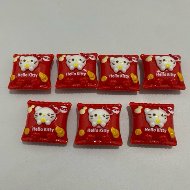 MAINAN ANAK MINIATUR SNAK CIKI LASY HK HELLO KITTY LUCU MINI FIGURE