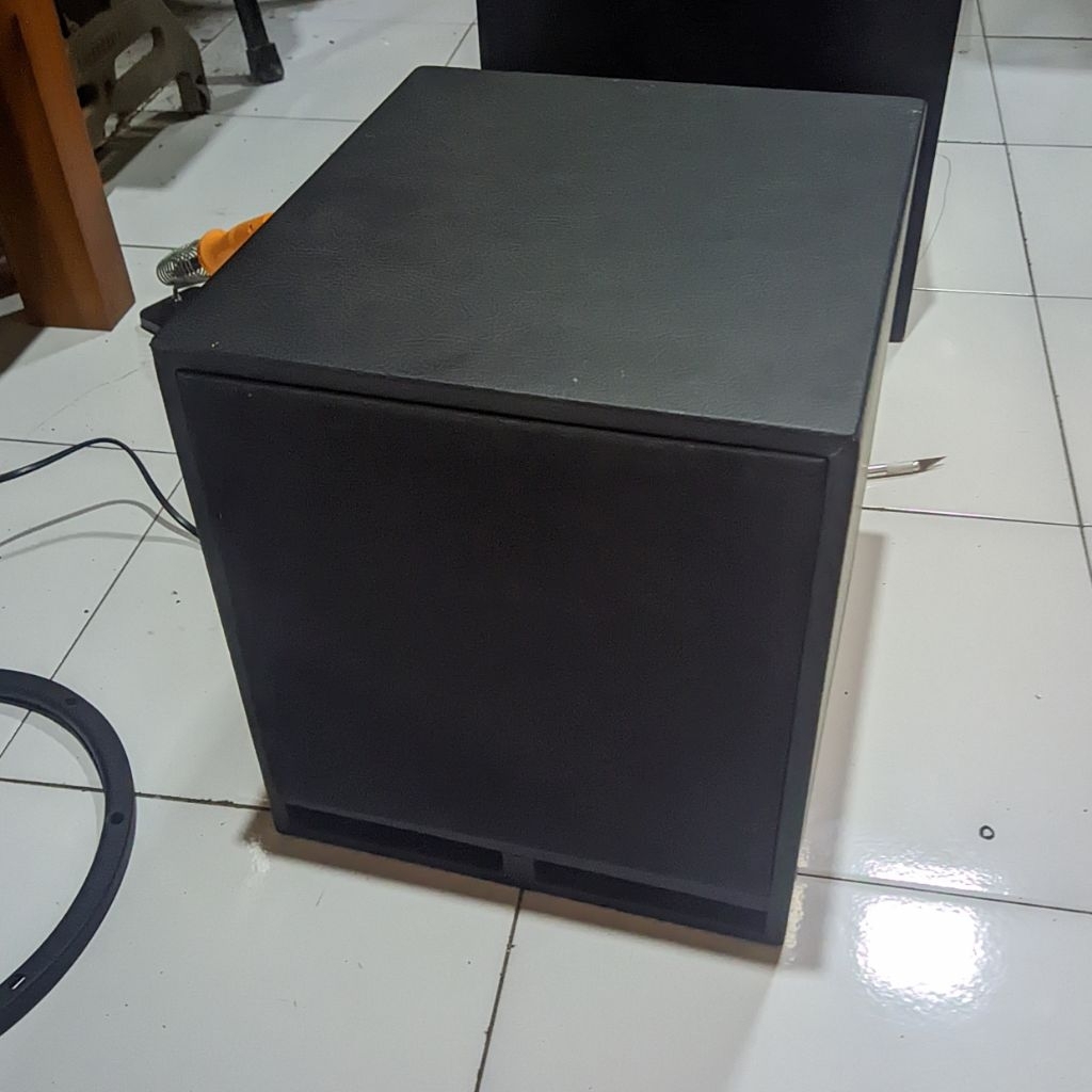 Speaker Pasif Subwoofer 8 Inch Embassy