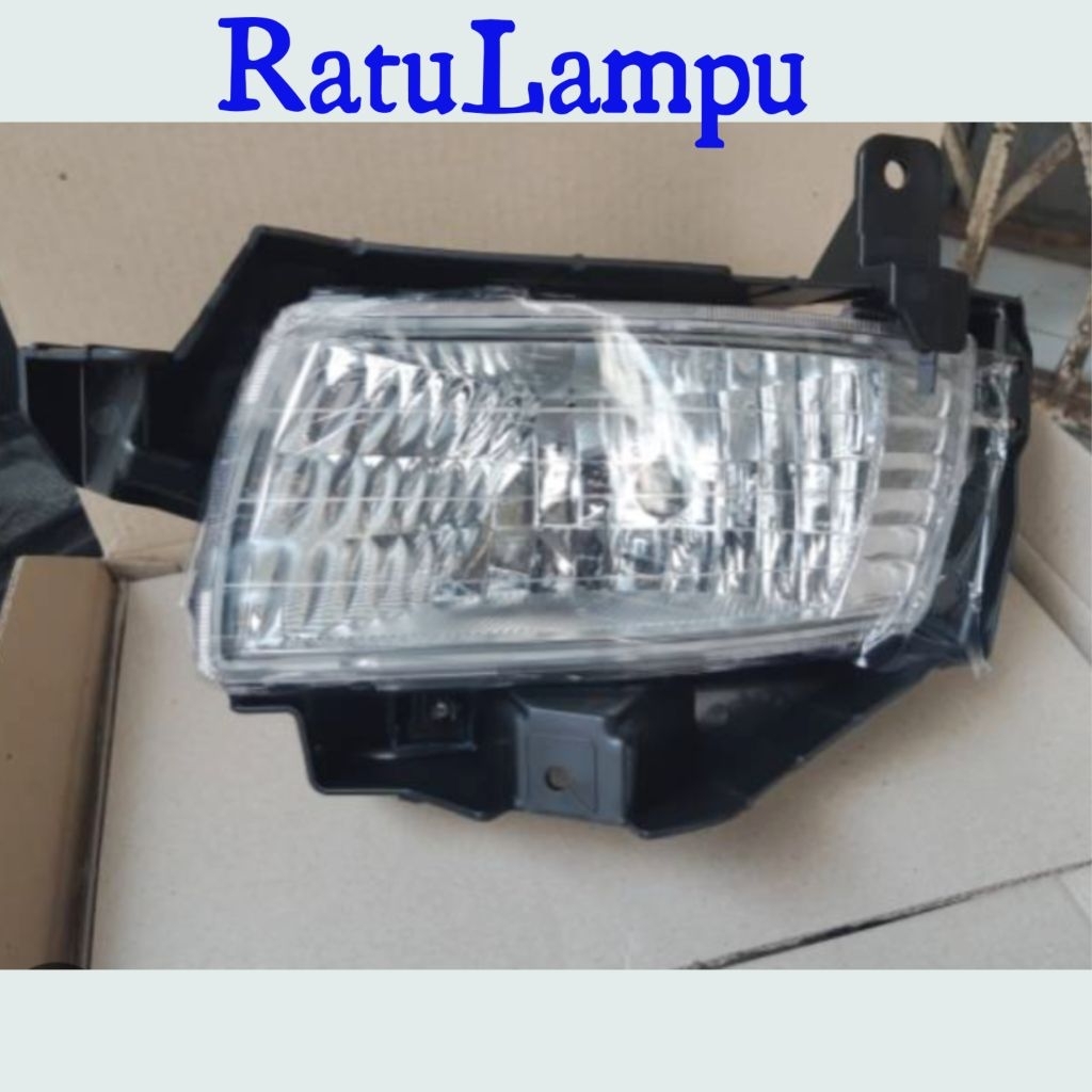 Foglamp Innova lama tahun 2004 2005 2006 2007 / Lampu Kabut Innova Old / Fog Lamp Innova Old