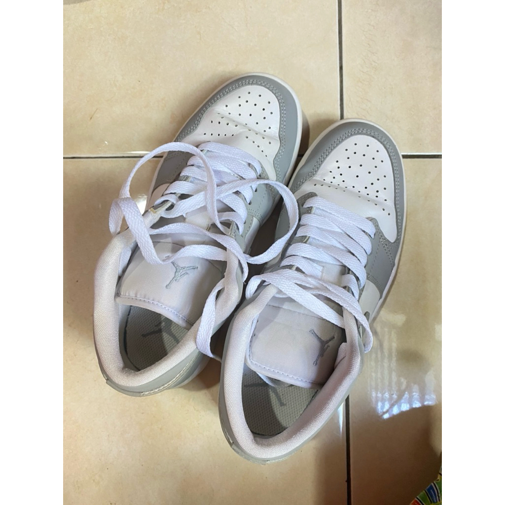 sepatu nike second