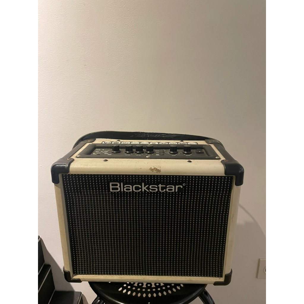 Ampli Blackstar ID:Core 10 V2 – Tidak Nyala (Adaptor Rusak)