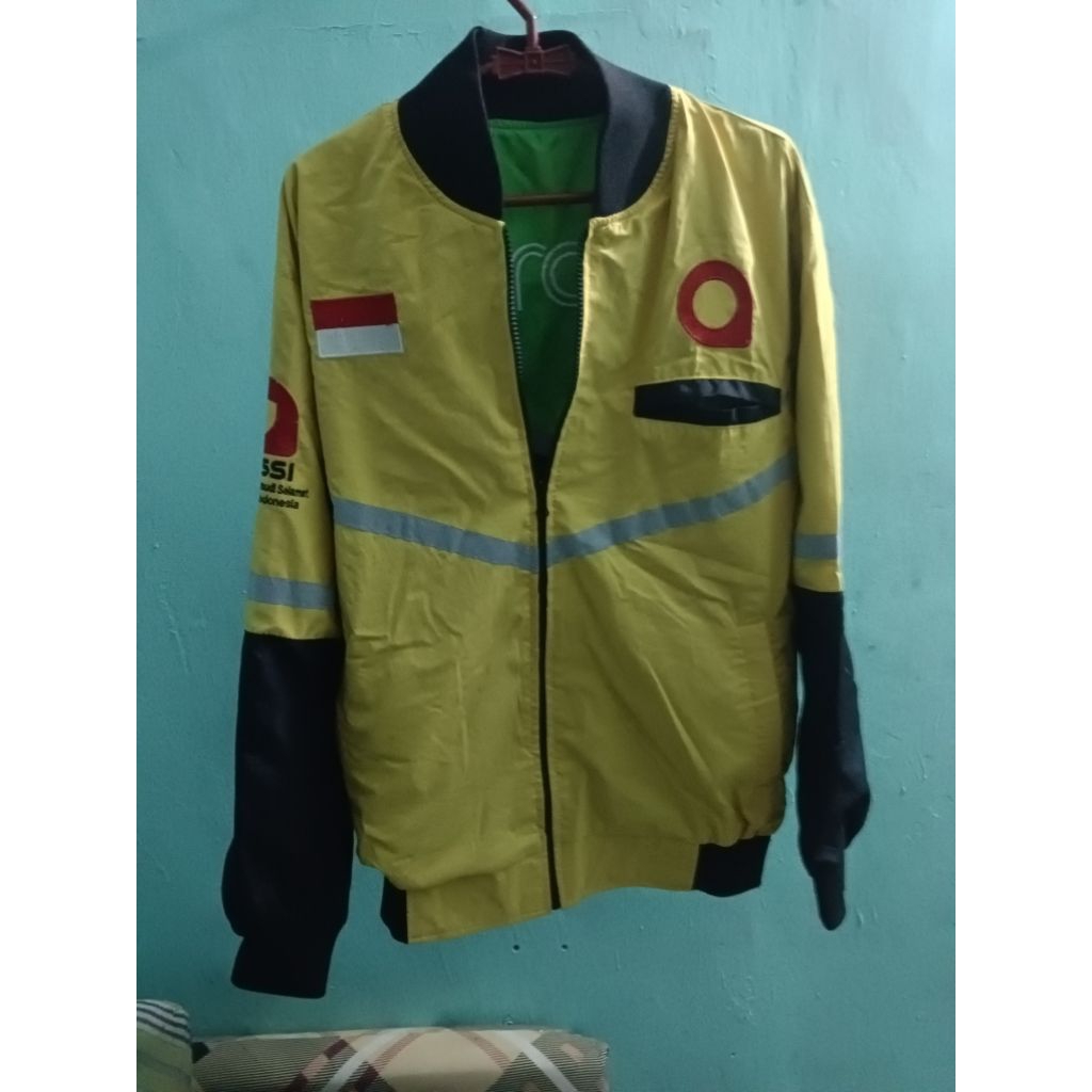 Jaket Ojol Bolak Balik (Maxim+Grab)