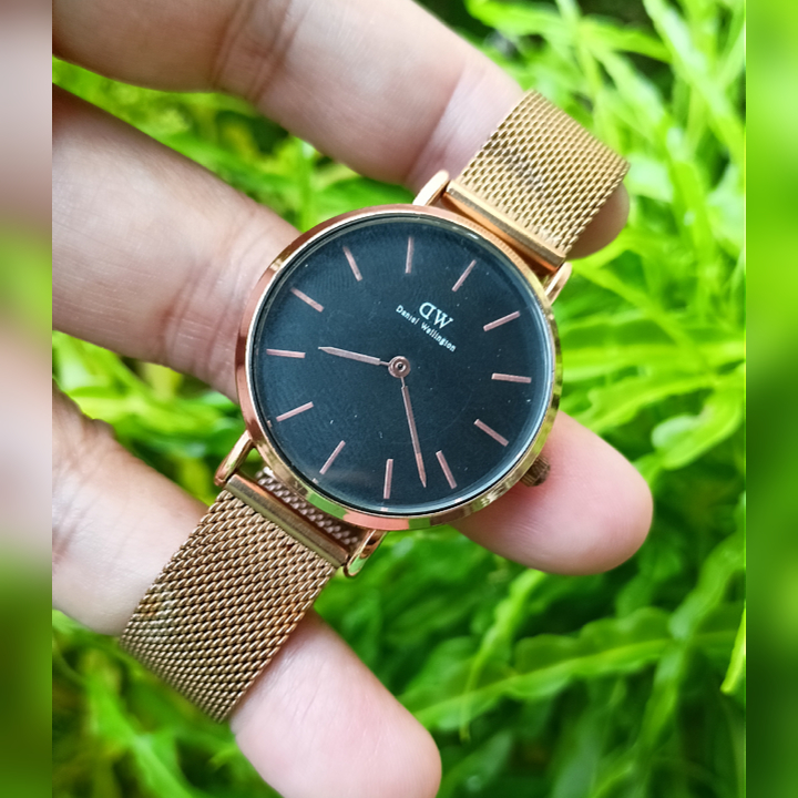 DANIEL WELLINGTON Classic B32R1 Black Gold Watch Second | Jam Tangan Wanita Preloved