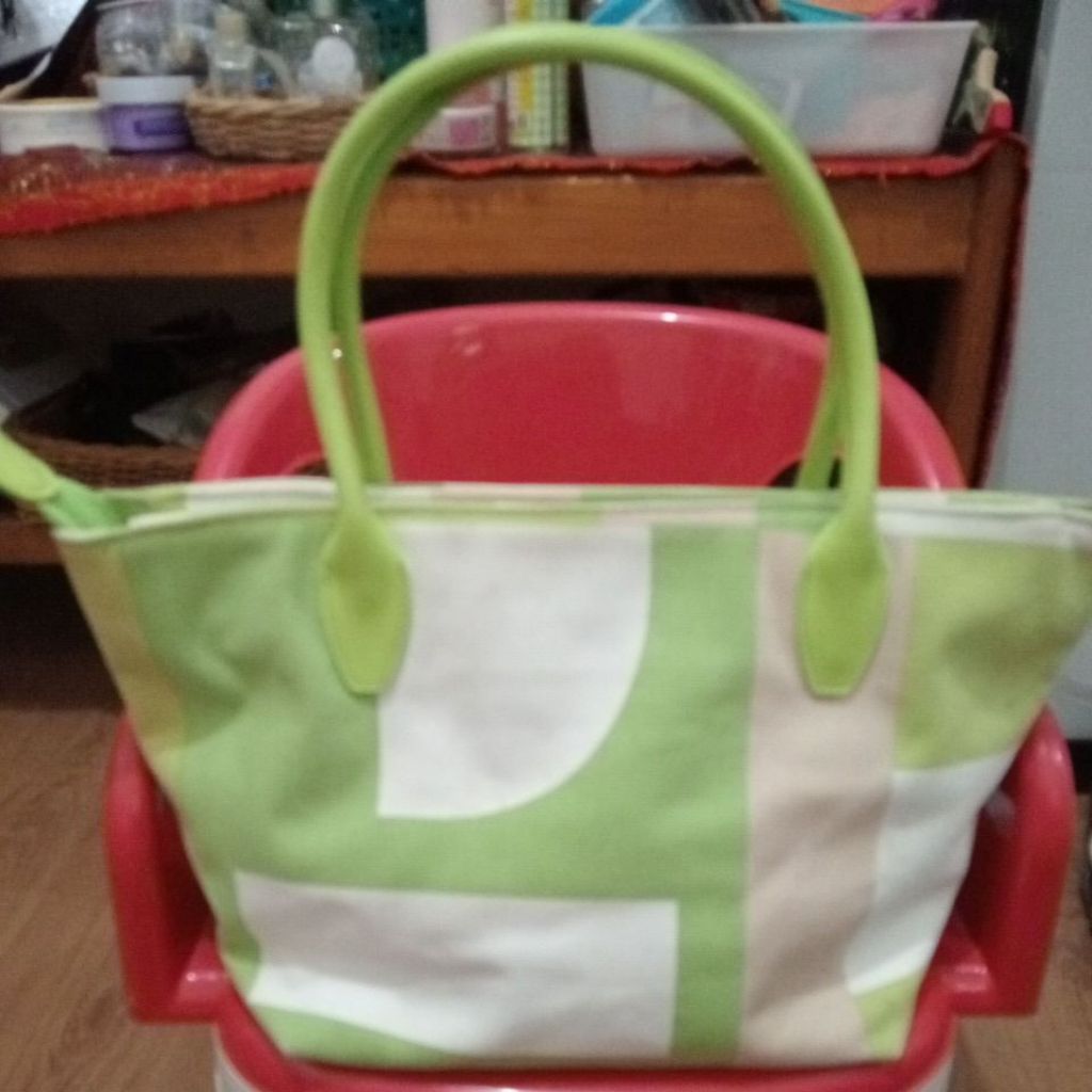 Tas Jinjing Wanita Monza