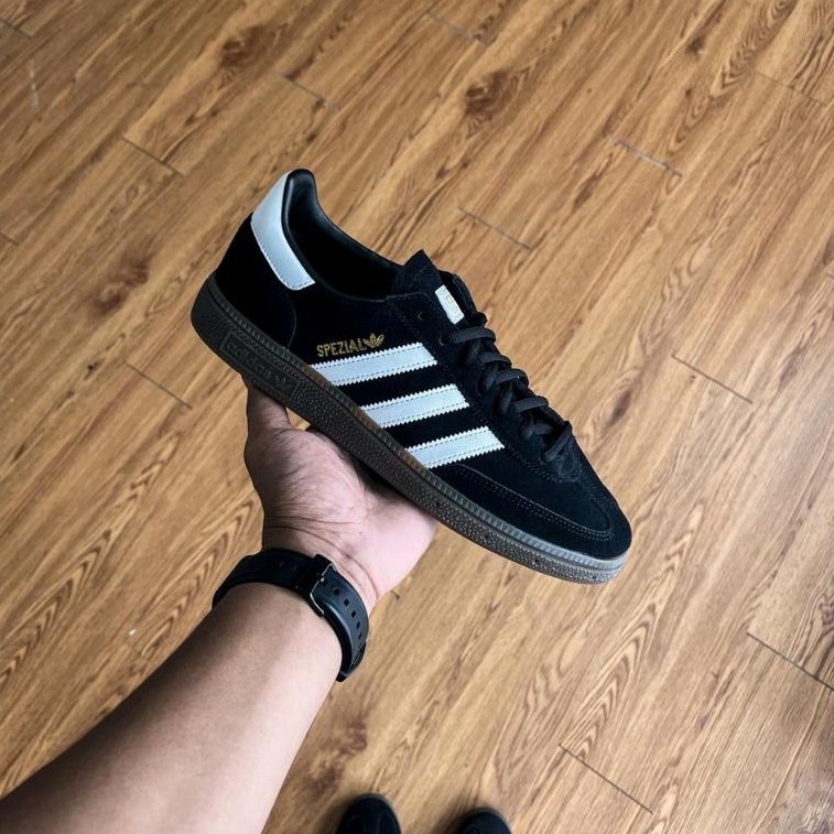 ORIGINAL BNIB Adidas Spezial Handball Black White DB3021