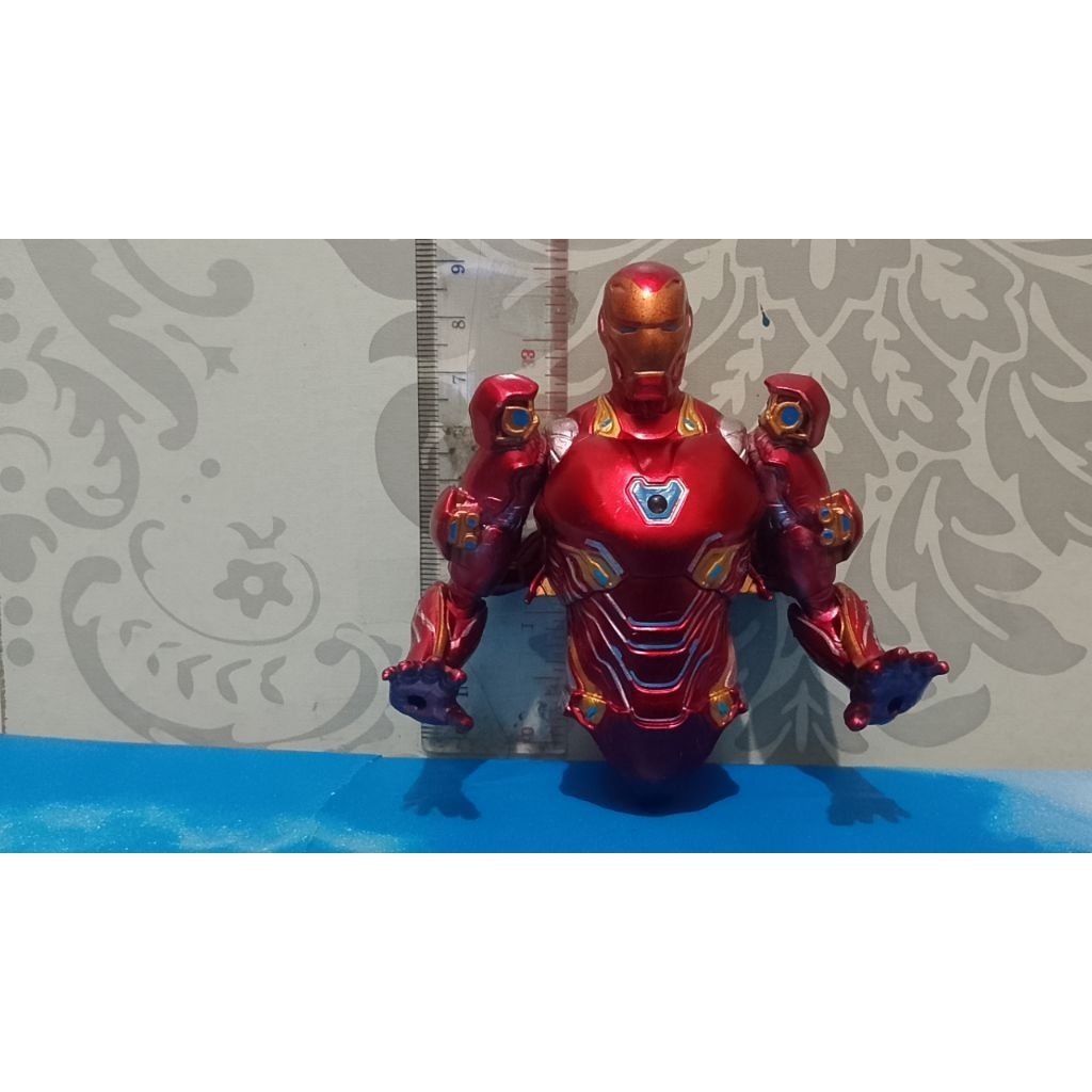 action figure JUNK Iron Man Mark 50
