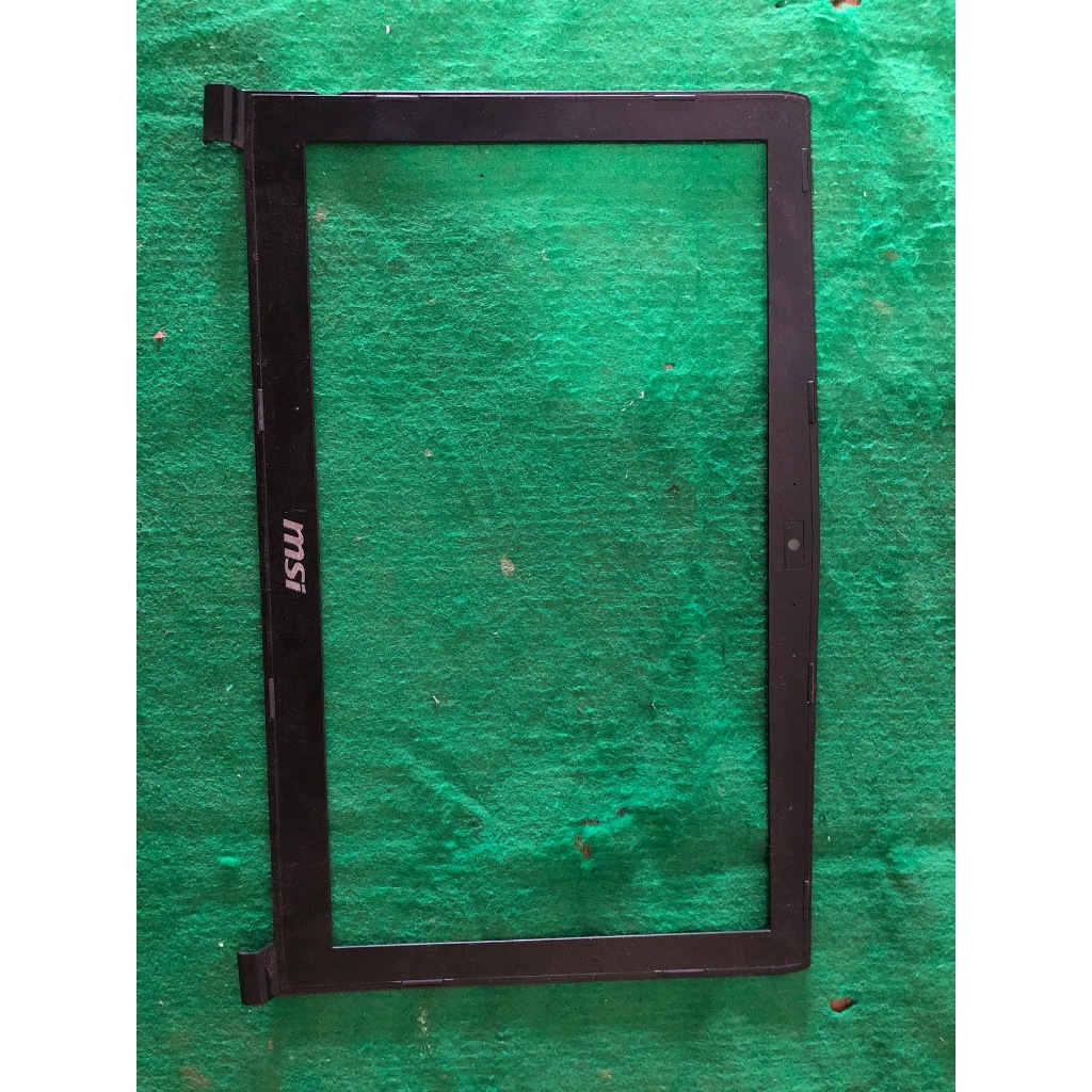 Frame Led Laptop MSI GL62