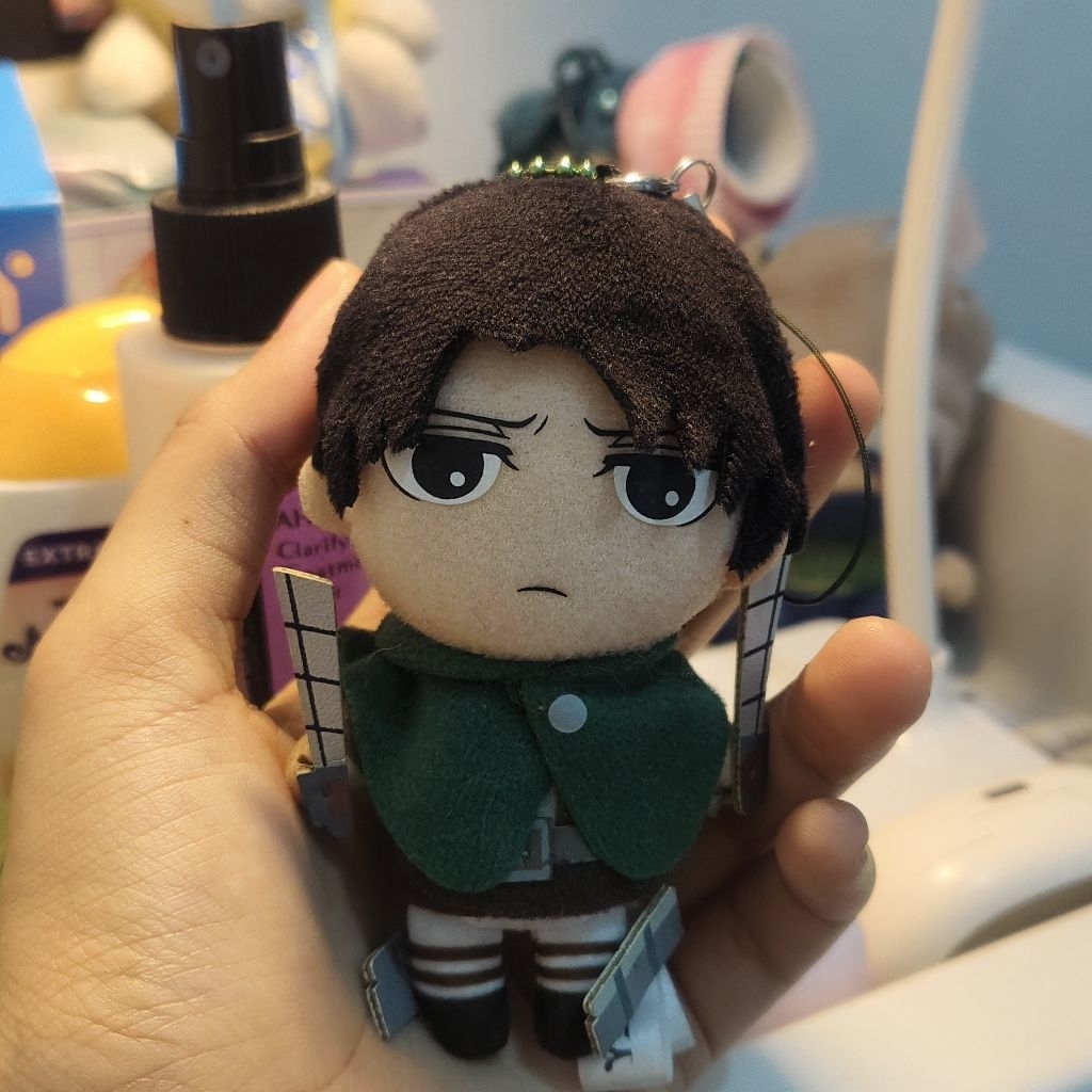 Levi Ackerman Plush toy Keychain "Attack on Titan" limited to Universal Studios Japan