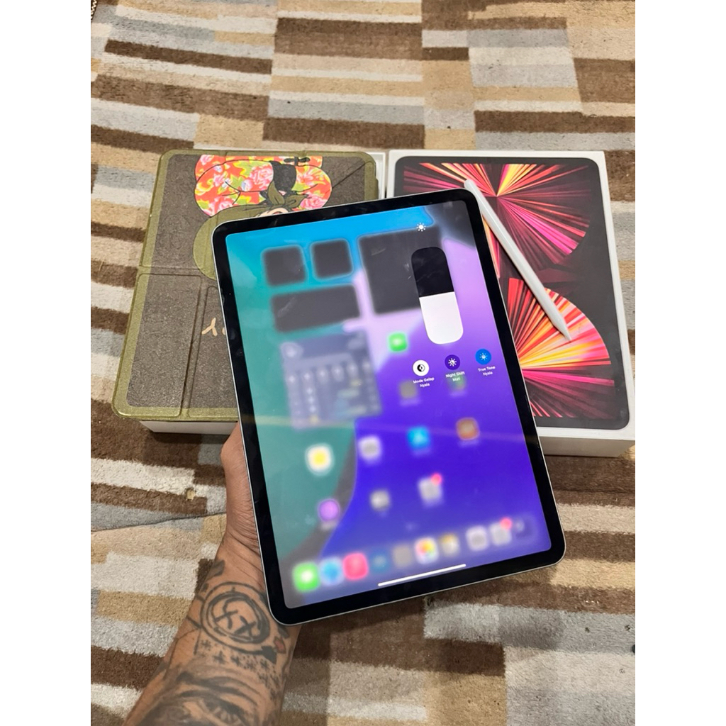 Ipad pro M1 (11 inch-3rd generation) 128GB wifi only fullset original ex inter