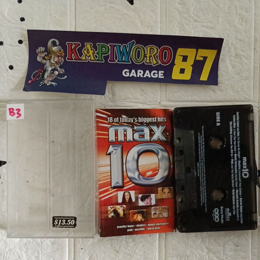 KASET PITA,,,,18 OF TODAY'S BIGGEST HITS MAX 10