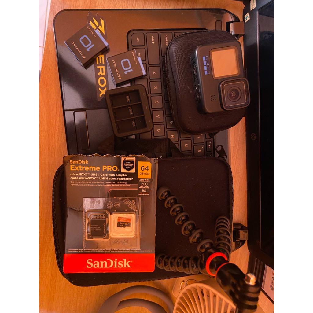 GoPro Hero 10 Black Bekas / Second Kondisi aman dan mulus Fullset