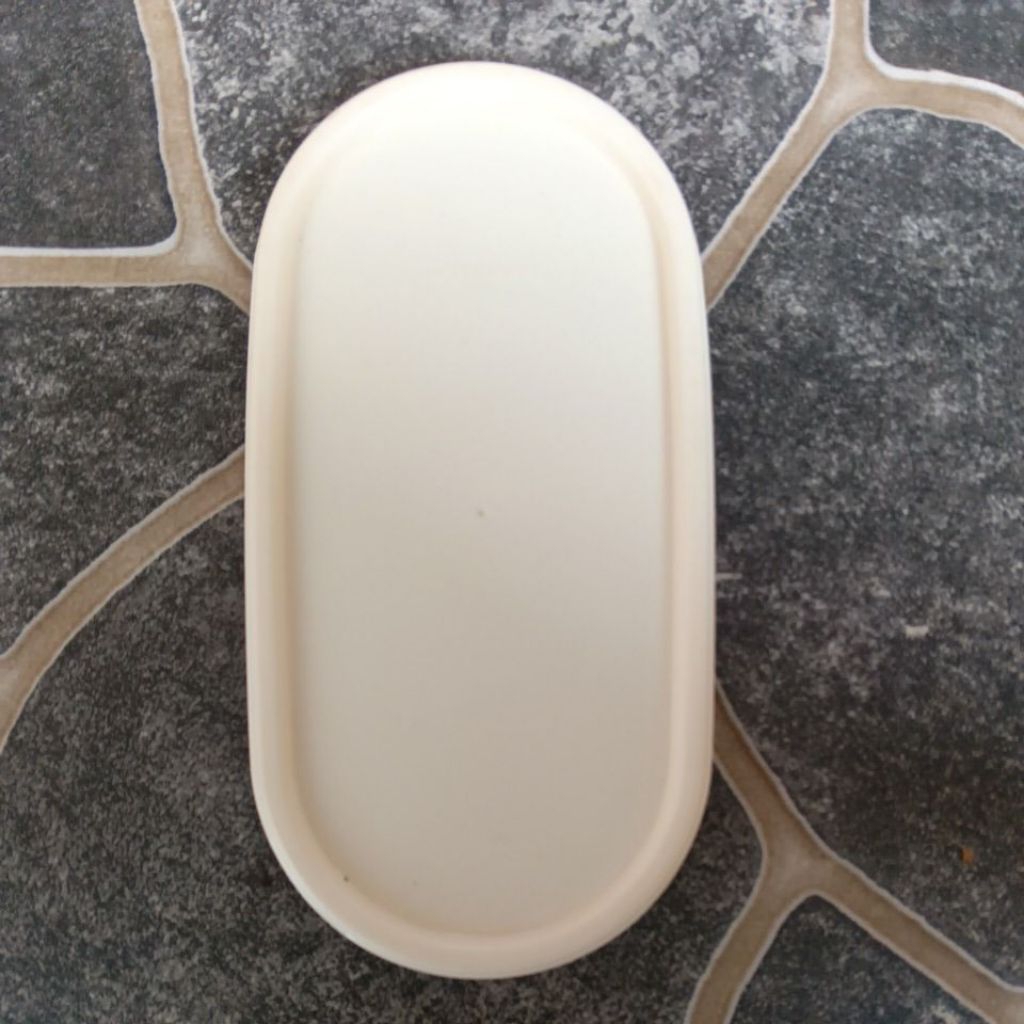 seal oval Tupperware (model lama) ORI