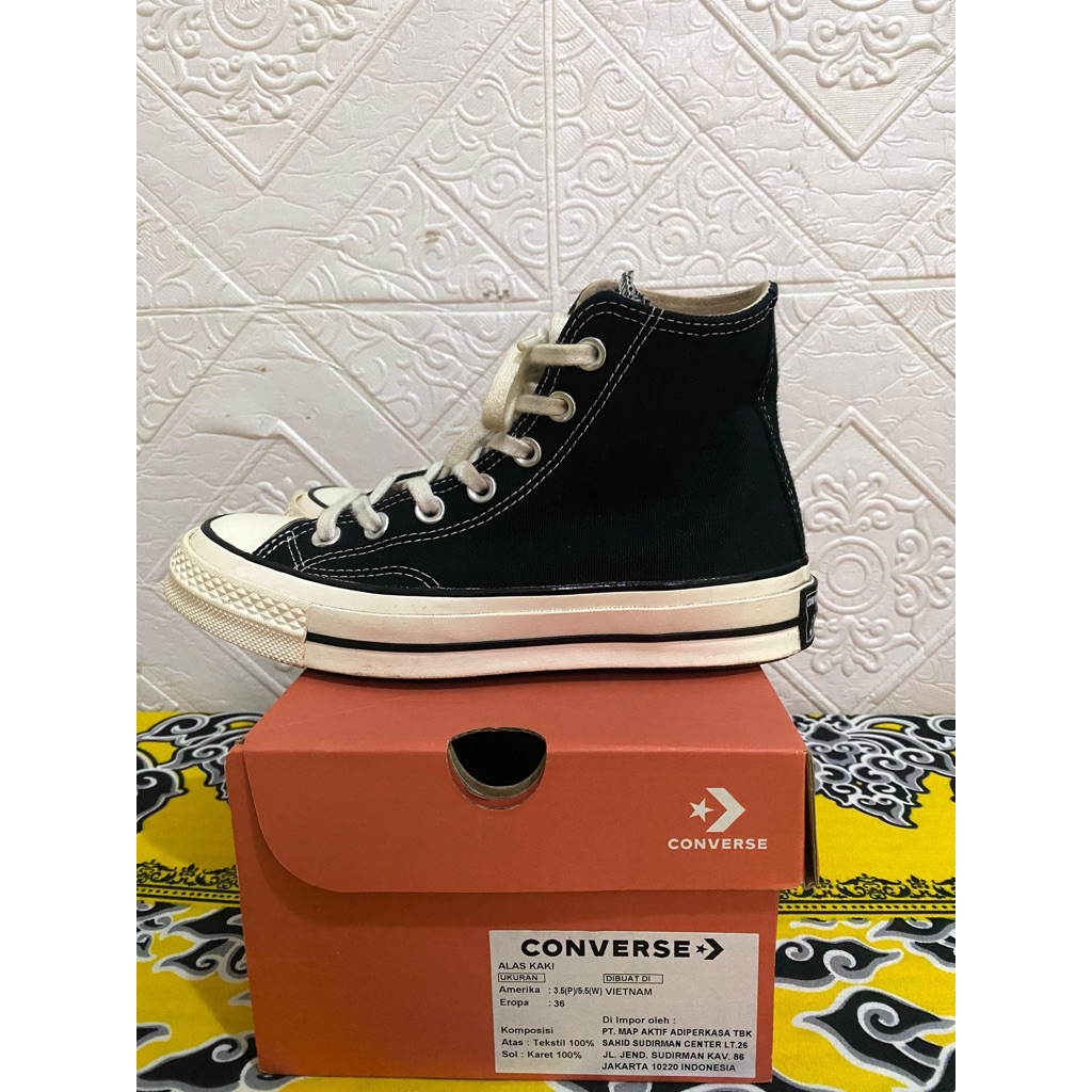 Preloved Sepatu Converse
