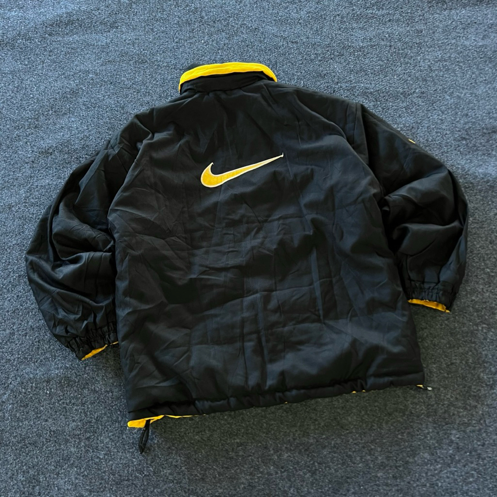 Vintage 80/90s Big Swoosh NIKE Premier Padded Jacket ( Reversible )