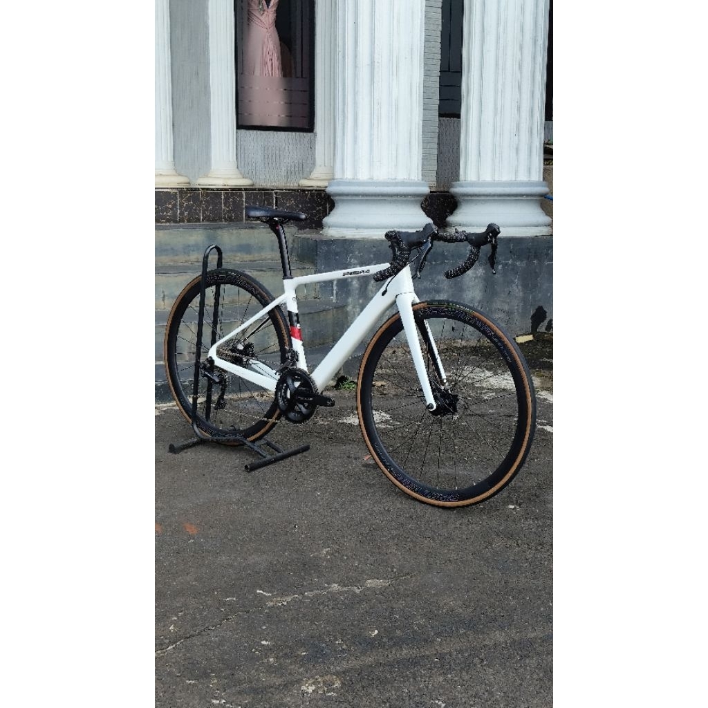 roadbike Twitter StealthPro size 42
