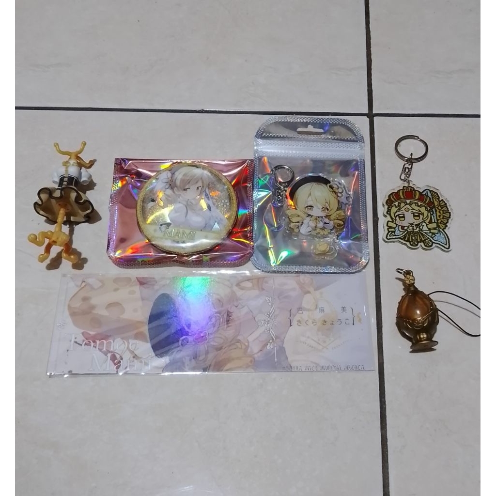 Merchandise Tomoe Mami Puella Magi Madoka Magica Homura Mami Sayaka Kyoko