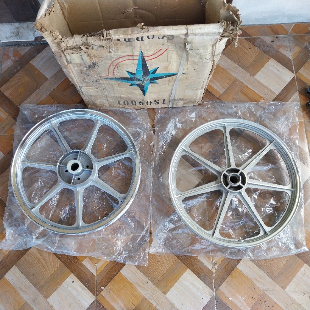 velg rim Scorpion ring 17 palang 7 for Yamaha NOS