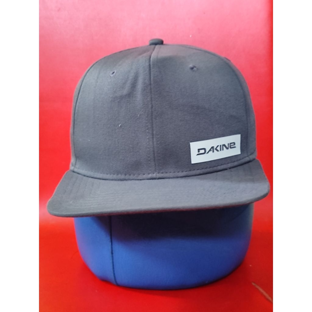 Topi DAKINE
