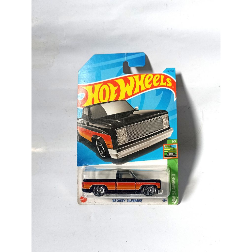 Hot Wheels '83 Chevy Silverado