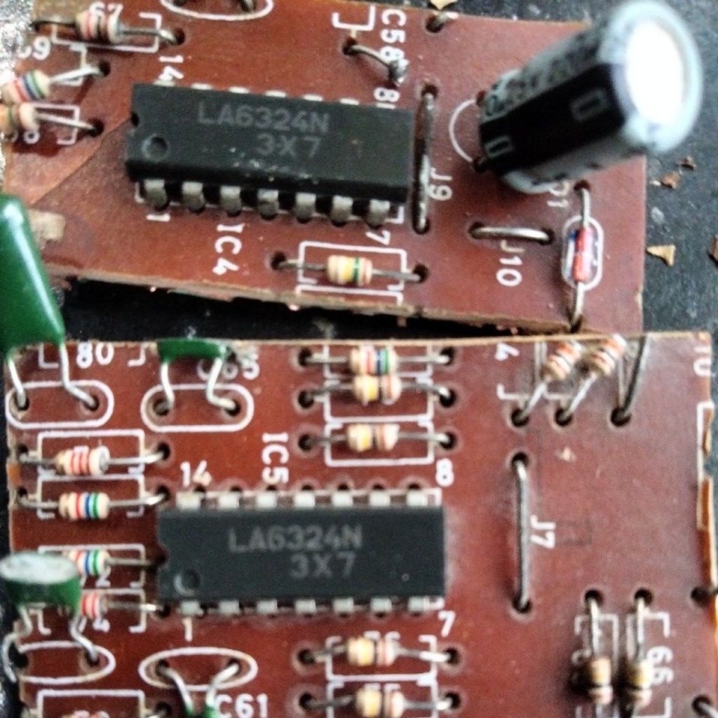 IC LA 6324N Masih nempel fcb