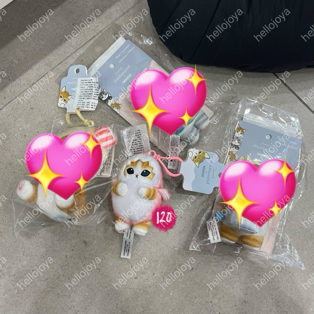 [ready stock] plushie keychain official mofusand miniso pink shark