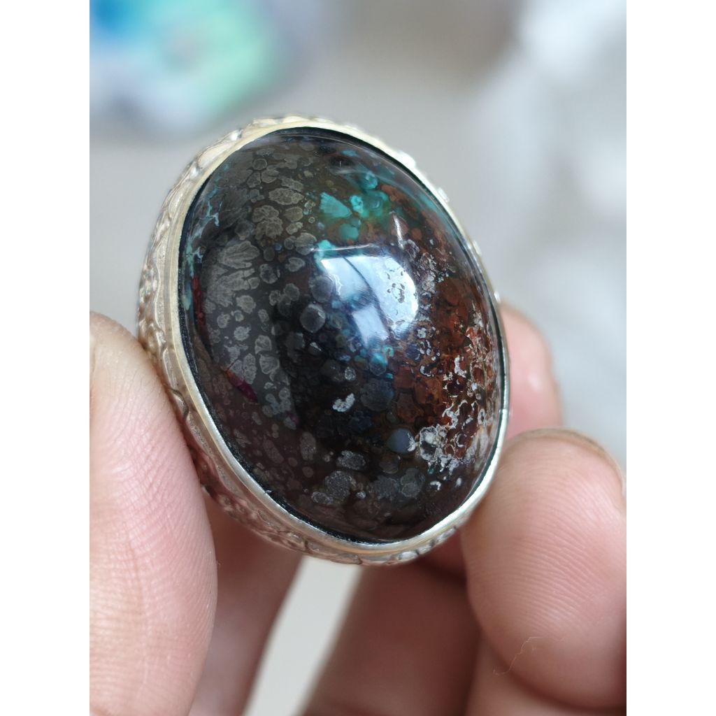 batu cincin bacan kura pancawarna material Obi Ternate