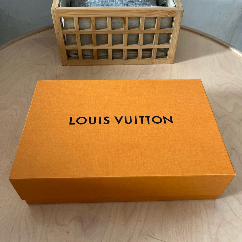 Preloved Tas Wanita LV Louis Vuitton Pochette