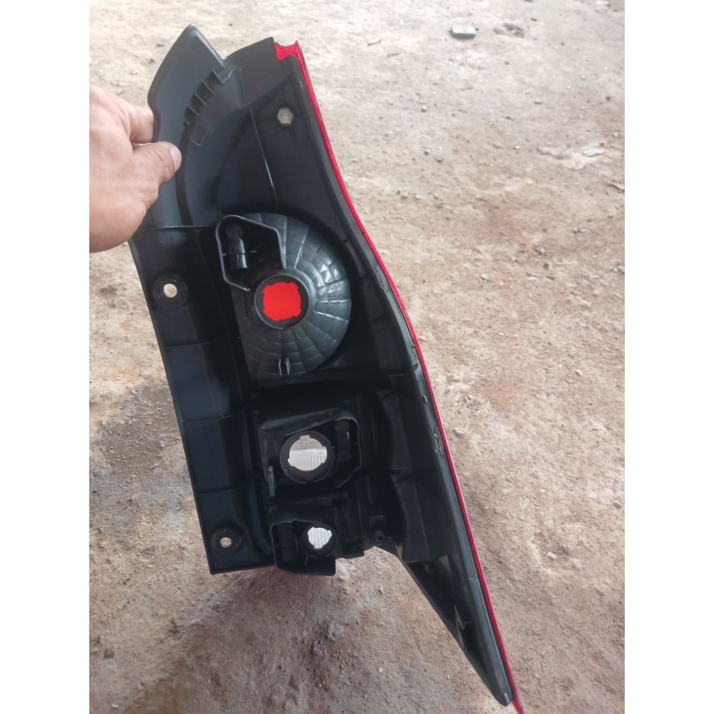 lampu belakang stoplamp all new avanza 2012 2013 2014 kanan