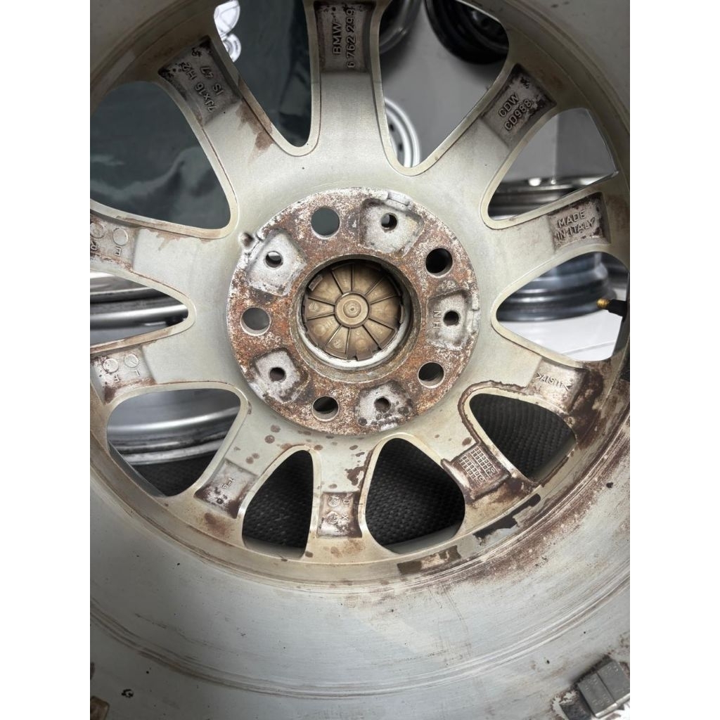 Velg Original BMW Seri 3/e 46 made in italy R16 pcd 5x120