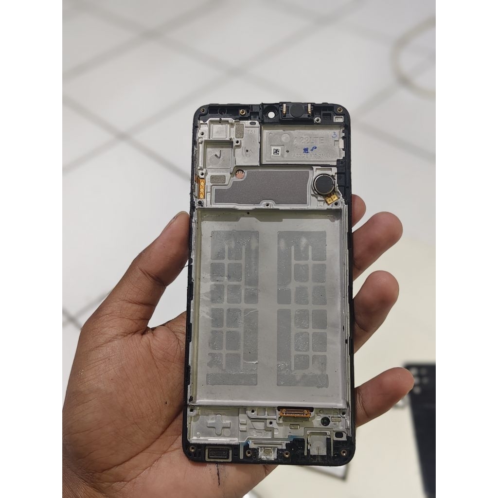 LCD dan Frame samsung a22 4g ori copotan