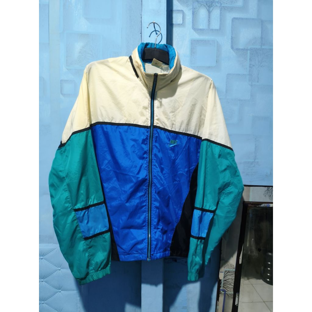 Windbreaker Centonggg Vintage 90s