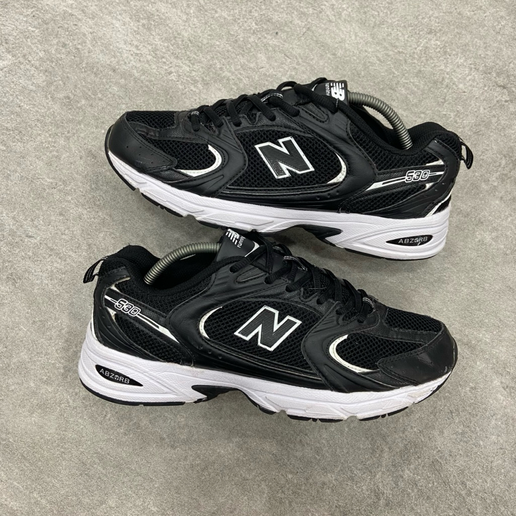 [Size 44] Rare New Balance 530 V2 Retro Black White (MR530SD) Second Original Kondisi Mulus Nominus.