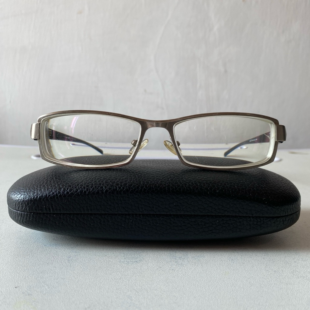 Frame Kacamata Branded Preloved Unisex – 8998 Collection