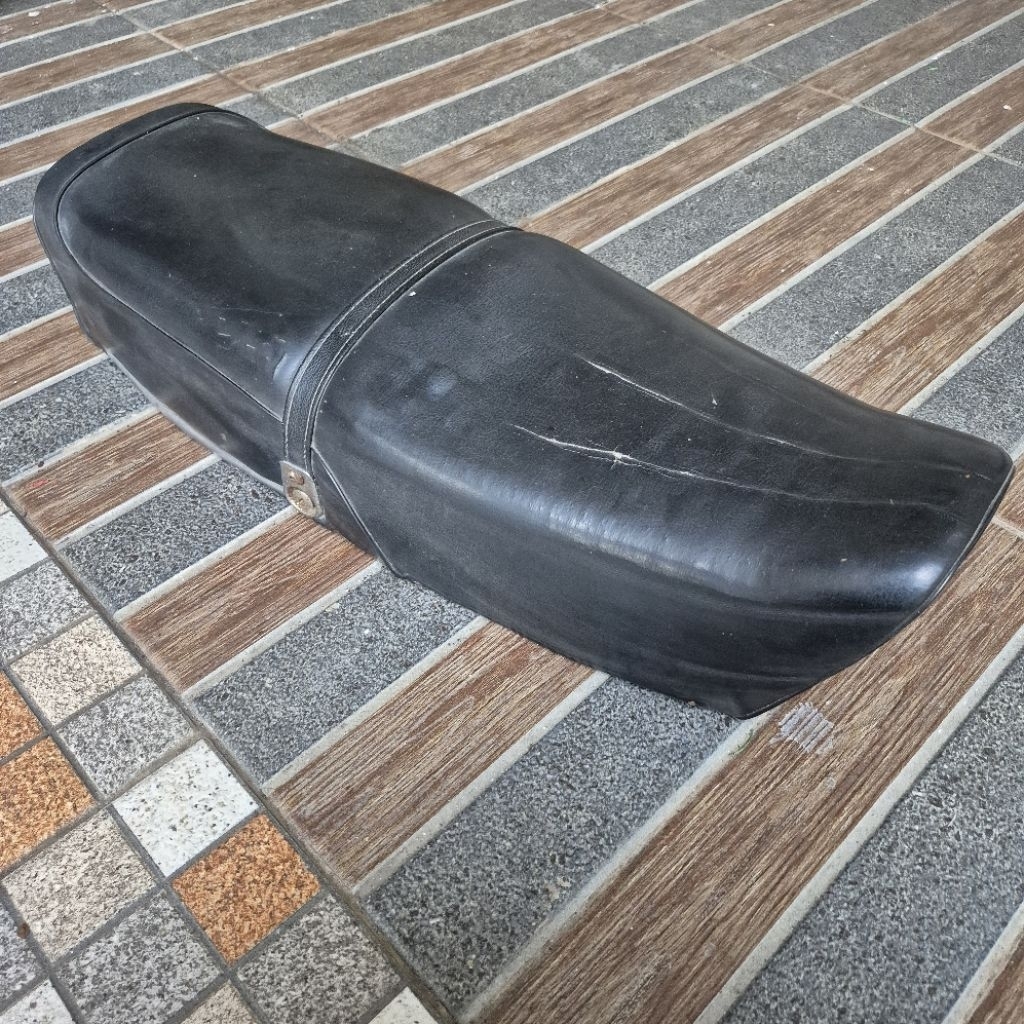 Jok Suzuki TRS Bekas Original Copotan Motor