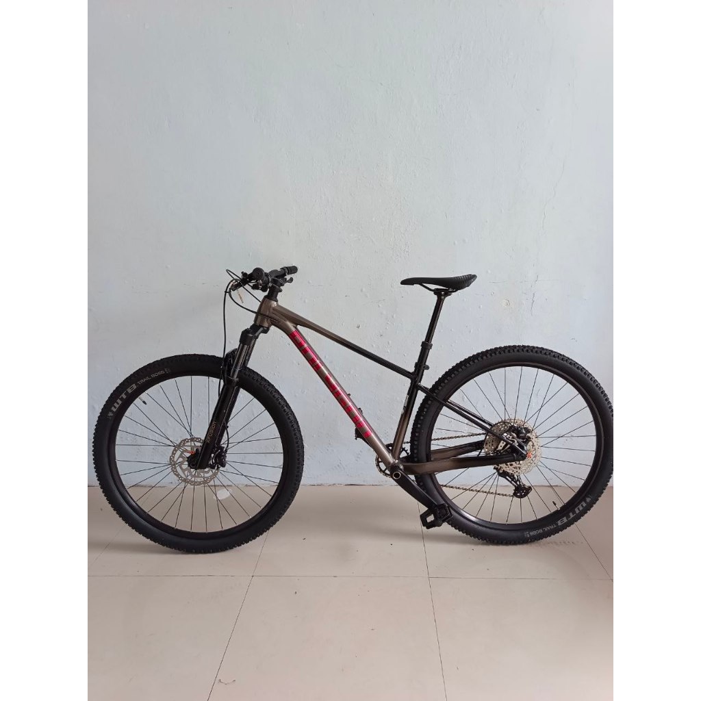 POLYGON XTRADA 6 2026 S/29 like new