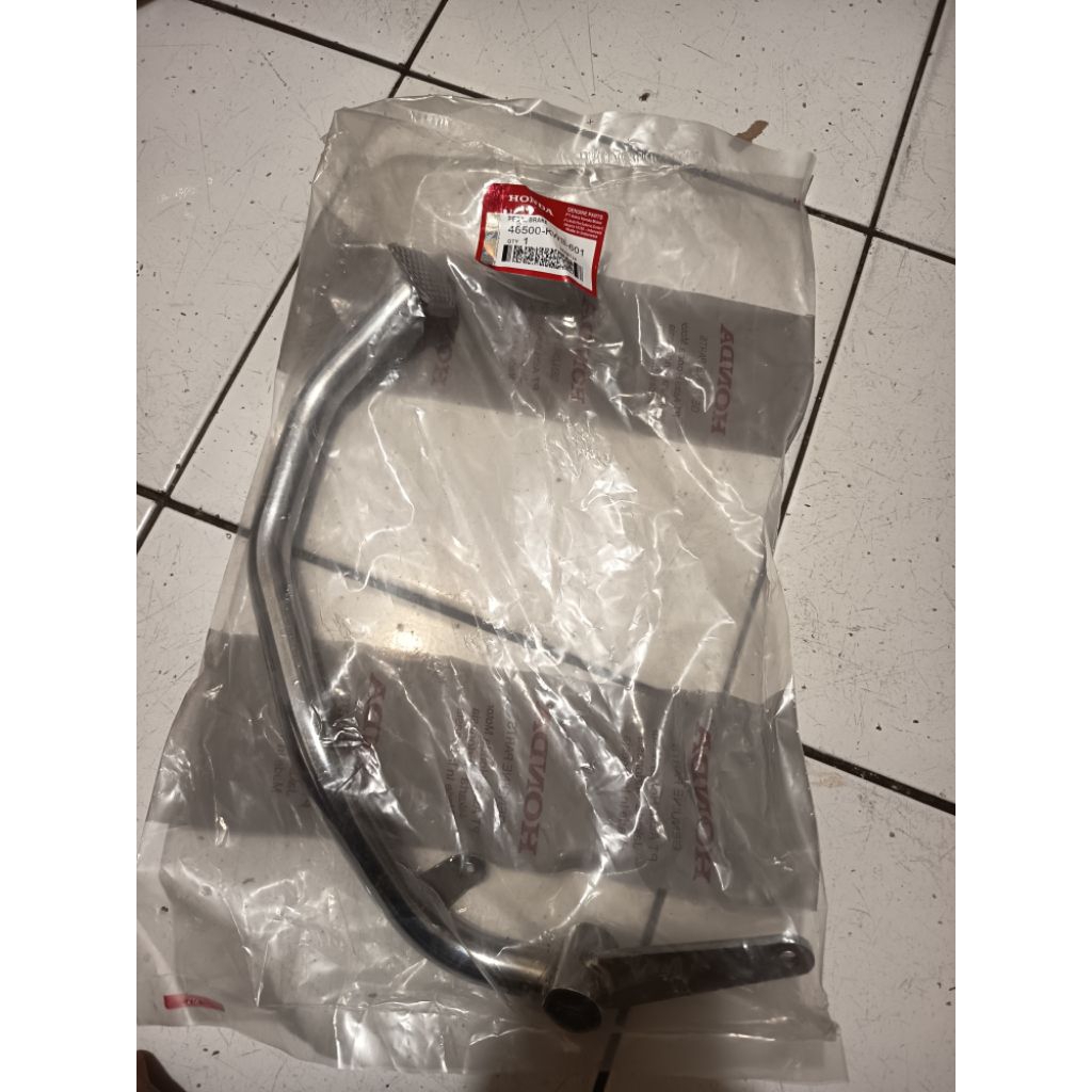 PEDAL REM BELAKANG REVO FIT REVO ABSOLUTE BLADE PIJAKAN REM BELAKANG BLADE REVO ABSOLUTE REVO ABSOLU