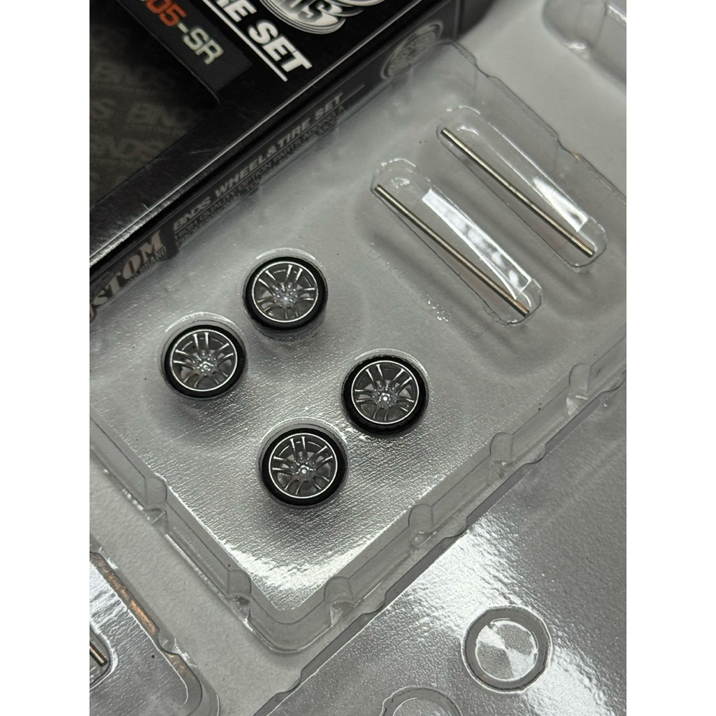 Velg Diecast 1:64 BNDS Kiwami Silver Bahan Plastik Ban Karet