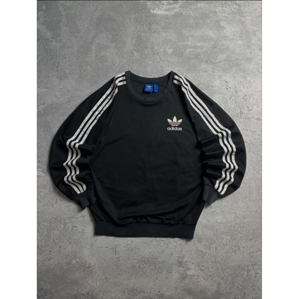crewneck adidas ringer