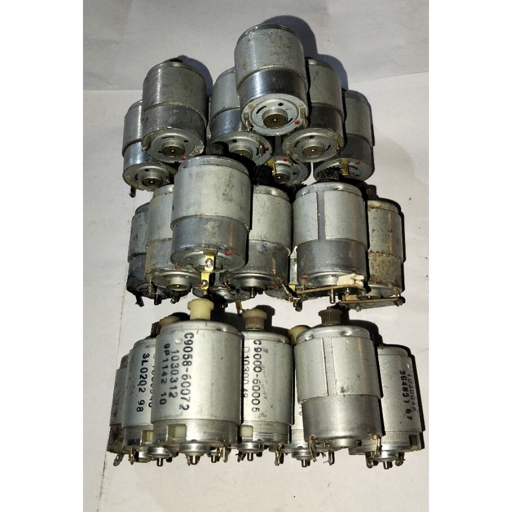 DINAMO MOTOR 12V/24V BARANG BEKAS ORI