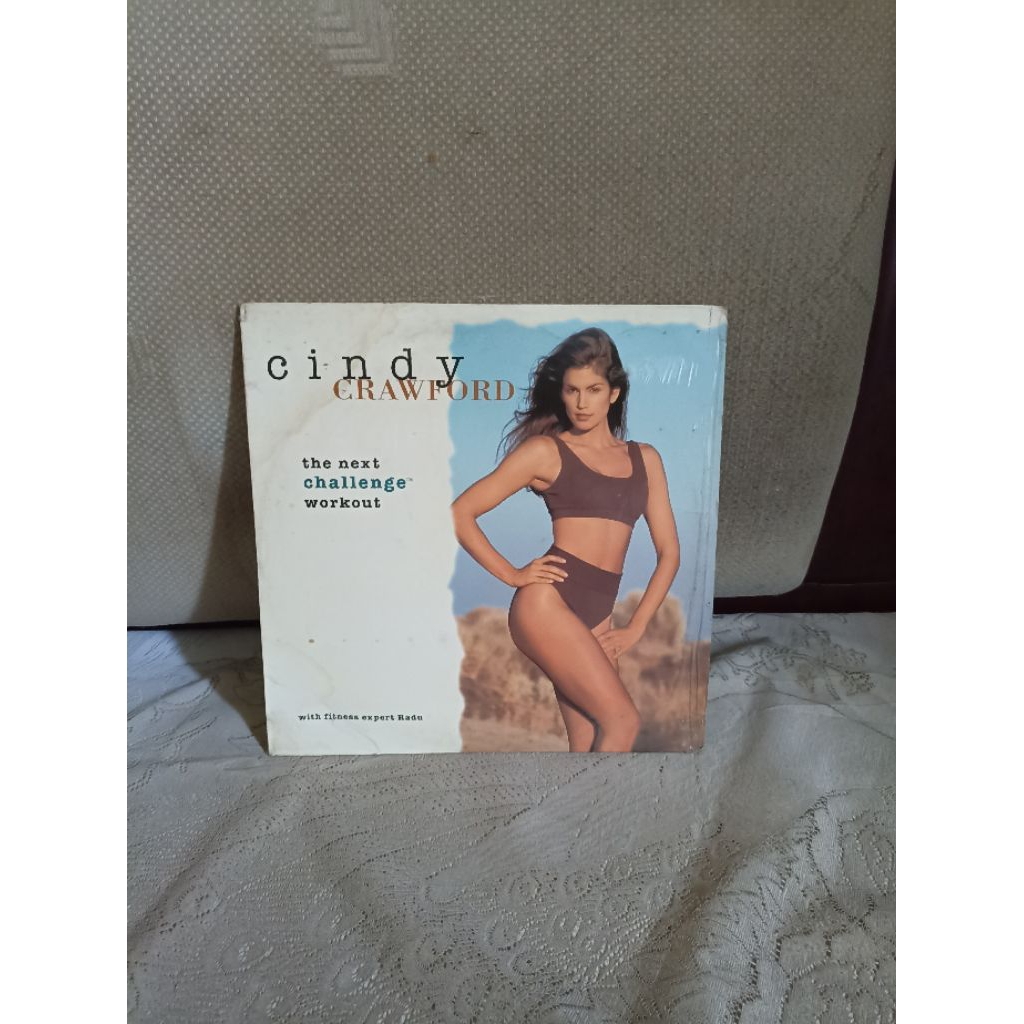 Cindy Crawford : Kaset Laser Disc ( LD ) Made In Usa Lawas Langka
