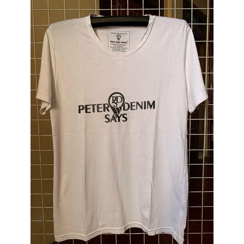 Kaos Peter Says Denim Putih Bersih